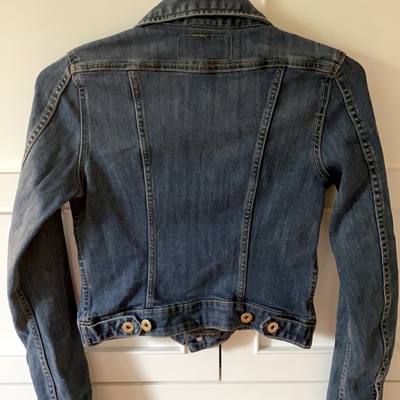H&M denim jacket - Picture 2 of 3